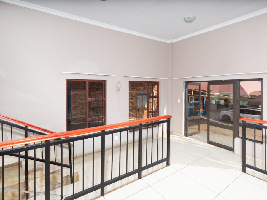 4 Bedroom Property for Sale in Ifafi North West